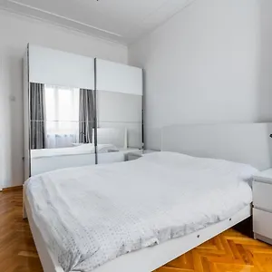 Vitosha Str 2bd White & Blue By Flat Mаnager דירה